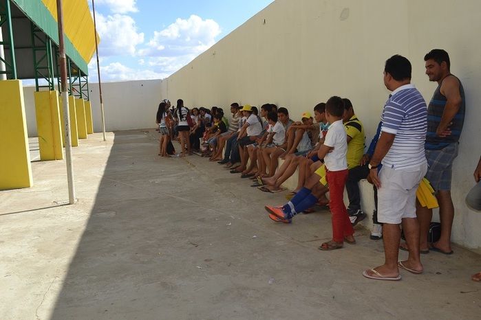 Terceiro dia da VII Semana Cultural do ASA tem disputas de jogos esportivos, educativos e o jogo dos pais - Imagem 40