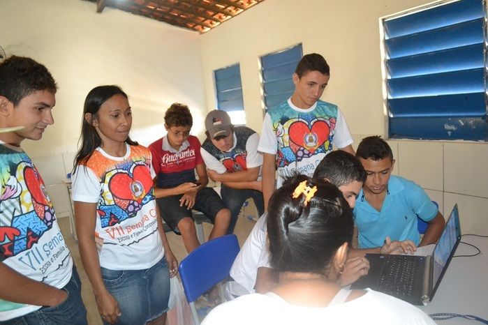 Terceiro dia da VII Semana Cultural do ASA tem disputas de jogos esportivos, educativos e o jogo dos pais - Imagem 16