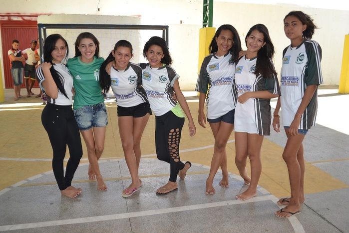 Terceiro dia da VII Semana Cultural do ASA tem disputas de jogos esportivos, educativos e o jogo dos pais - Imagem 43