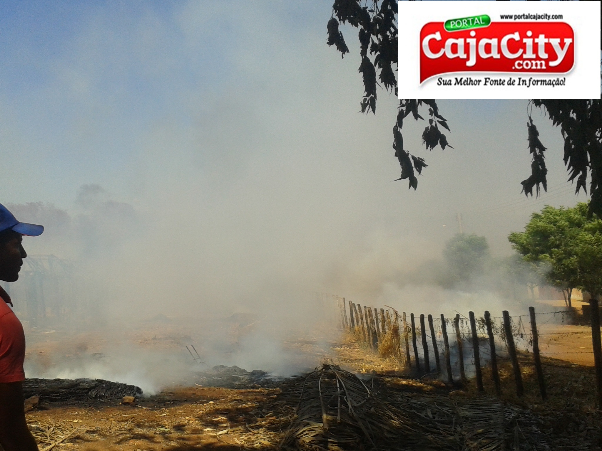 Incêndio destrói casas com aves em Cajazeiras do Piauí