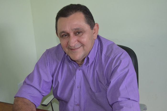 Secretário de Administração Prof. Chicão Oliveira