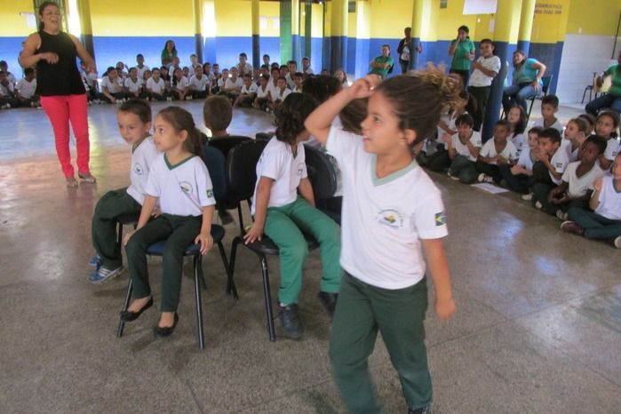 Escola Evaristo Reis comemora o dia das crianças  - Imagem 12