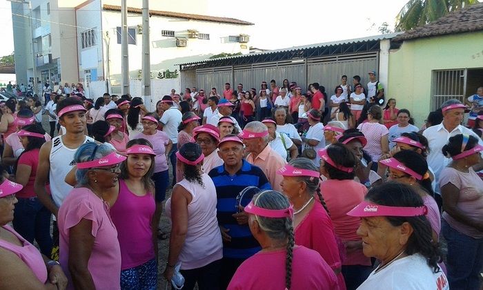 Caminhada pelo Outubro Rosa acontece em Oeiras - Imagem 1