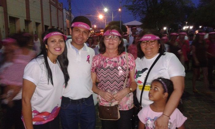 Caminhada pelo Outubro Rosa acontece em Oeiras - Imagem 18