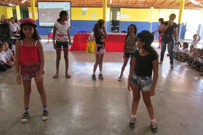 Escola Evaristo Reis comemora o dia das crianças  - Imagem 21