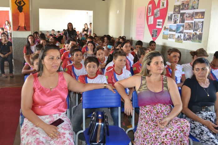 Escola Maria Juceneuda Maia realiza evento sobre consciência negra - Imagem 38