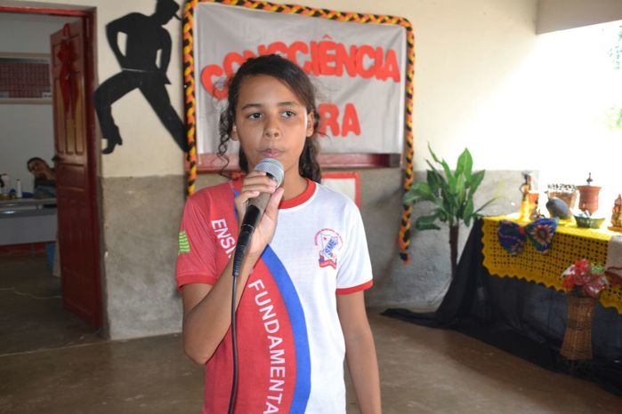 Escola Maria Juceneuda Maia realiza evento sobre consciência negra - Imagem 39