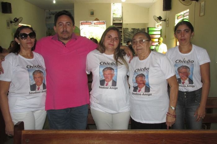 Diácono Nivaldo preside a Missa de 02 Anos da Morte de Francisco Alencar  - Imagem 14