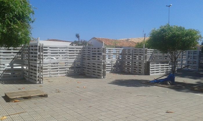 Estrutura da III FLOR é montada com materiais reaproveitados - Imagem 1