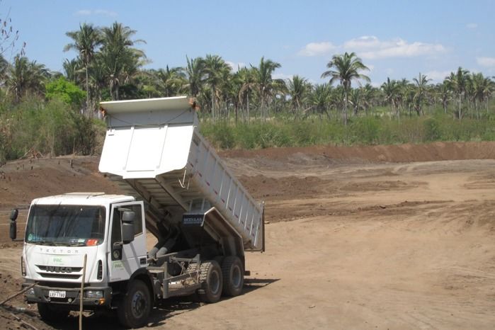 Prefeito e Vereadores visitam obras de recuperação de Açudes em Tamboril  - Imagem 8