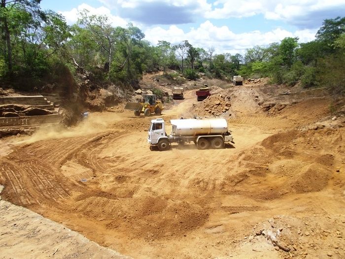 Prefeitura de São João da Varjota-PI Recupera Barragem na Região Quilombola de Paquetá e Potes - Imagem 12