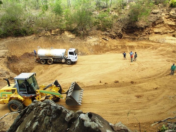 Prefeitura de São João da Varjota-PI Recupera Barragem na Região Quilombola de Paquetá e Potes - Imagem 28