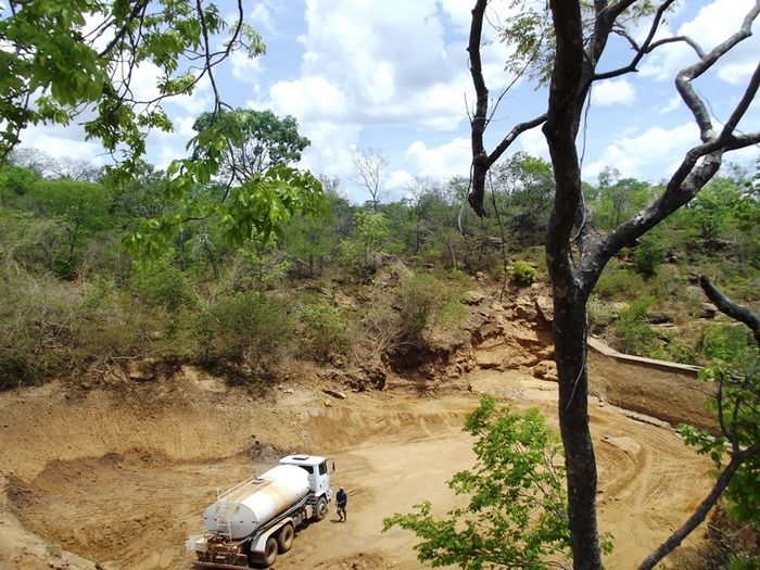 Prefeitura de São João da Varjota-PI Recupera Barragem na Região Quilombola de Paquetá e Potes - Imagem 43