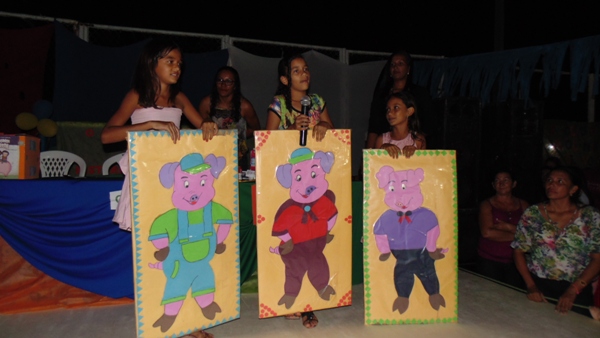 Crianças emocionam público ao darem show no festival de leitura em Santo Inácio - Imagem 58