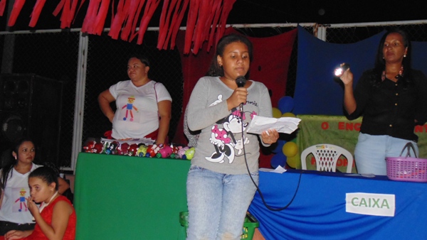 Crianças emocionam público ao darem show no festival de leitura em Santo Inácio - Imagem 92