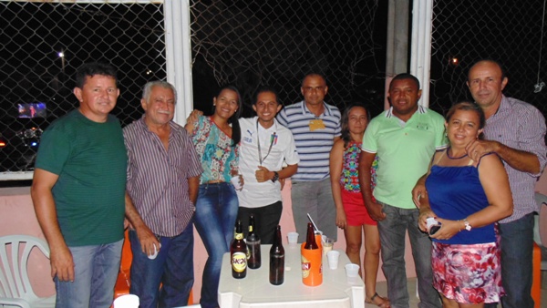 Crianças emocionam público ao darem show no festival de leitura em Santo Inácio - Imagem 104