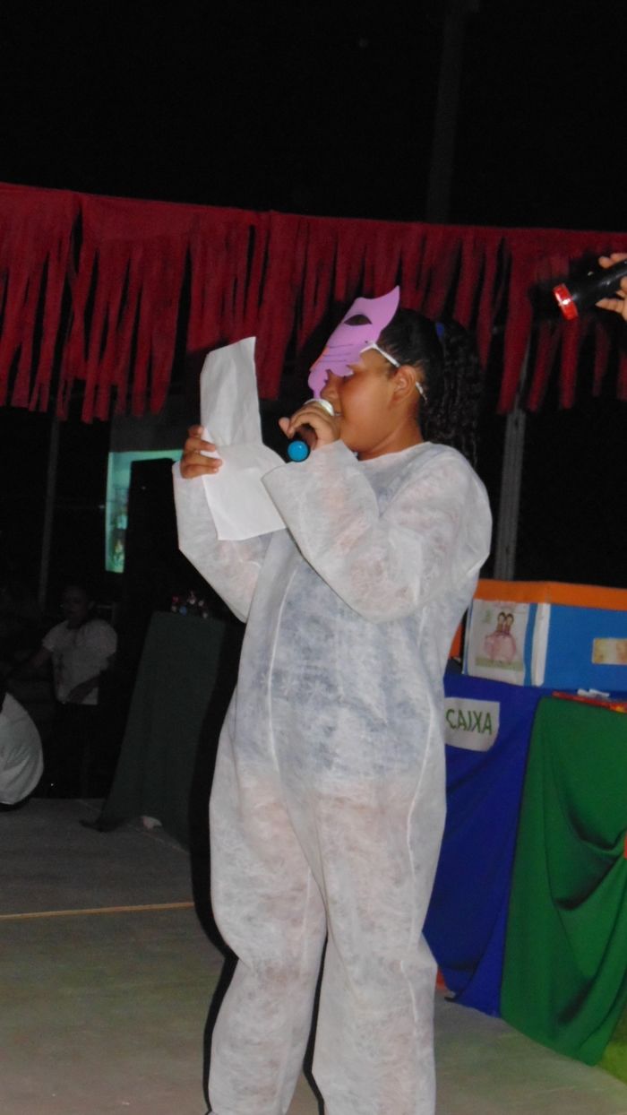 Crianças emocionam público ao darem show no festival de leitura em Santo Inácio - Imagem 66