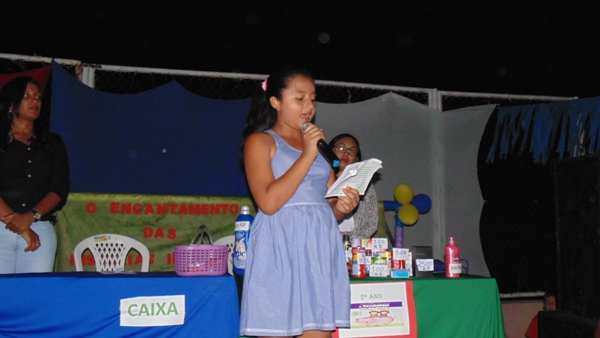 Crianças emocionam público ao darem show no festival de leitura em Santo Inácio - Imagem 86