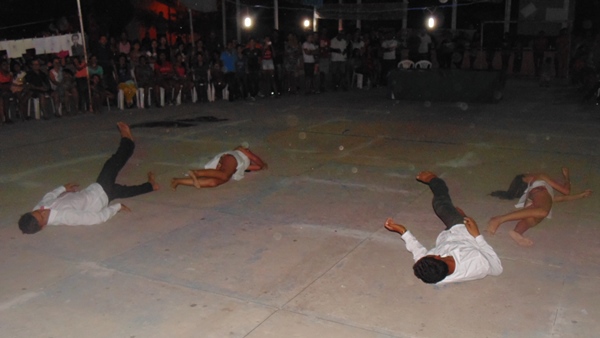 Segunda noite do Festival de Leitura  alunos conta  história literária Lisbela e o Prisioneiro  - Imagem 14