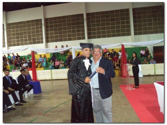 Polo da UAB/UESPI da Cidade de Inhuma-PI outorga o grau a 31 formandos do Curso de Licenciatura em Letras Espanhol - Imagem 45