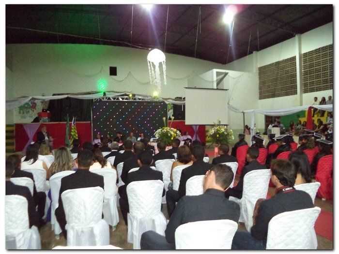 Polo da UAB/UESPI da Cidade de Inhuma-PI outorga o grau a 31 formandos do Curso de Licenciatura em Letras Espanhol - Imagem 30