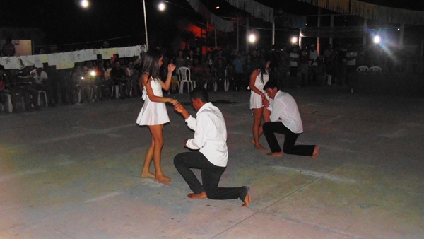 Segunda noite do Festival de Leitura  alunos conta  história literária Lisbela e o Prisioneiro  - Imagem 12
