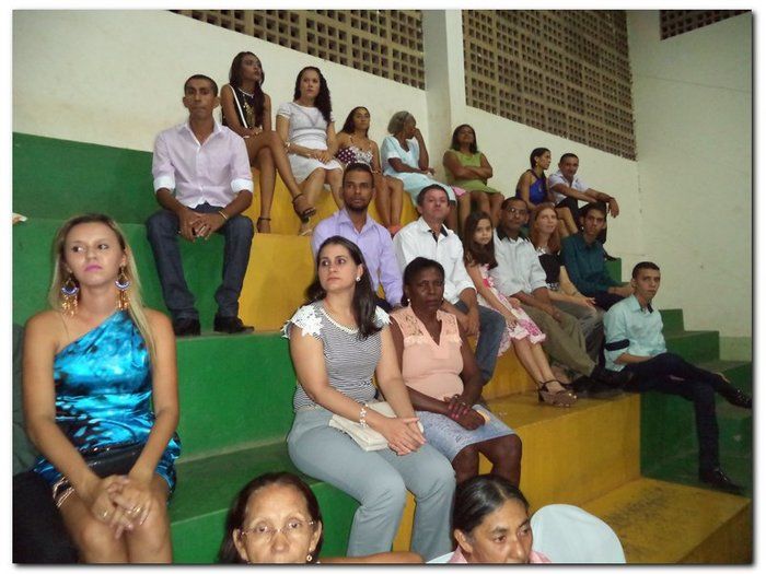 Polo da UAB/UESPI da Cidade de Inhuma-PI outorga o grau a 31 formandos do Curso de Licenciatura em Letras Espanhol - Imagem 33