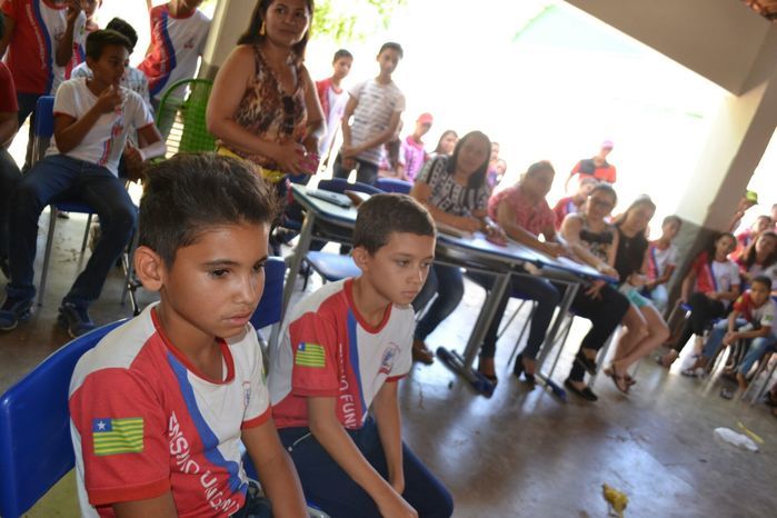 MJM encerra ano letivo com projeto de leitura - Imagem 77