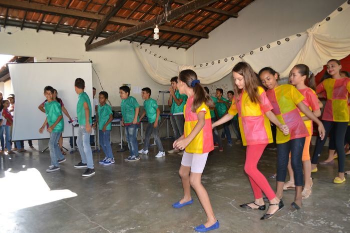 MJM encerra ano letivo com projeto de leitura - Imagem 96