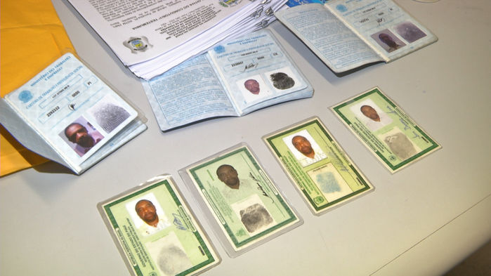 Suspeito de aplicar golpe em empresa de empréstimos é preso com identidades falsas - Imagem 2