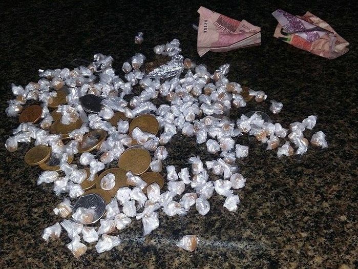 PM de Parnaíba apreende 183 pedras de crack em local conhecido como “Cidade sem Deus” - Imagem 1