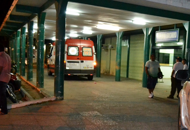 Mulher se irrita com fim de relacionamento e esfaqueia namorado em Parnaíba - Imagem 1