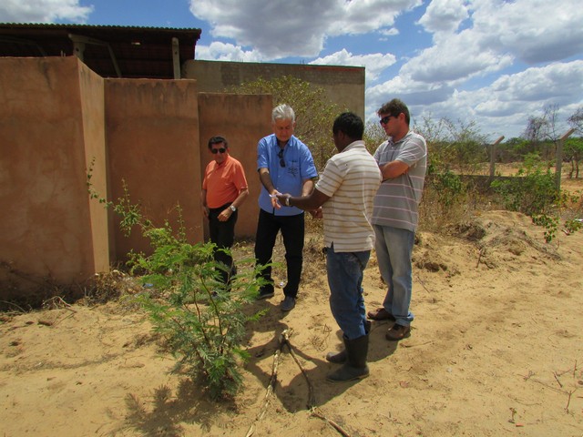 Recomeça a Obra do Clube do Professor Na Cidade de Ipiranga - Imagem 6