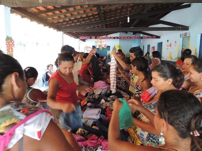 O Serviço de Convivência (PETI) realiza ação beneficente em Água Branca - Imagem 5