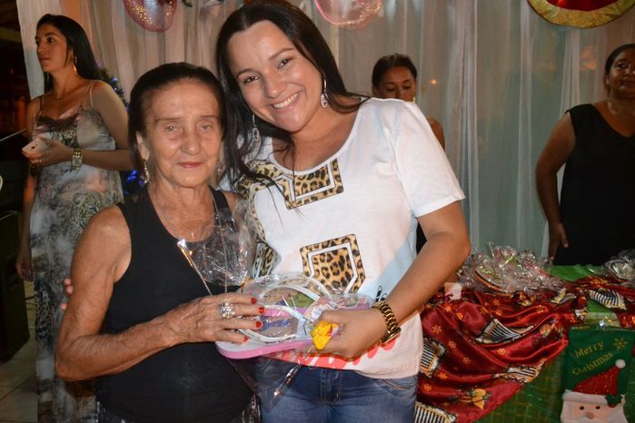 SEMAS e CRAS promovem festa para idosos e encerram as confraternizações 2015 junto aos grupos dos SCFV - Imagem 18