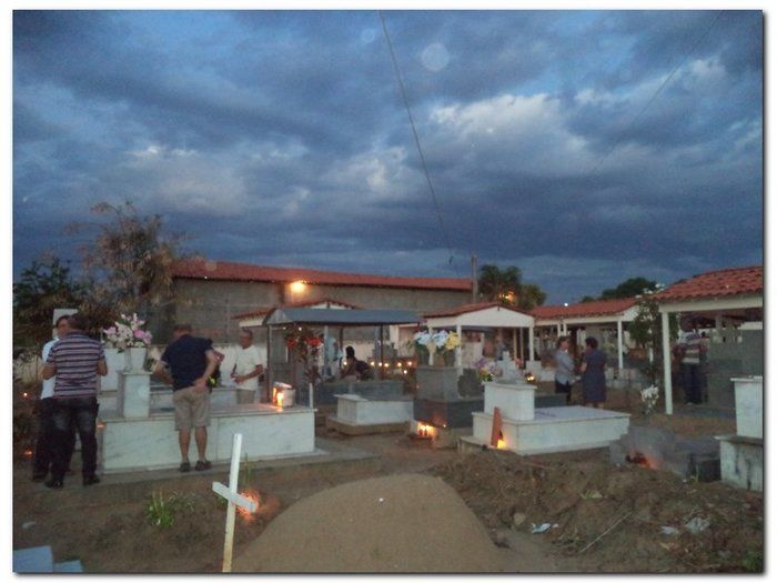 Dia de finados em Inhuma - (02) de novembro  - Imagem 22