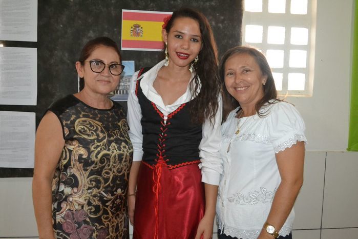 Escola Antônia de Souza realiza I Mostra de Espanhol em Alegrete - Imagem 70