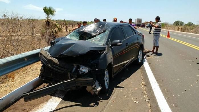 Colisão entre carro e moto deixa duas vítimas fatais em Campo Maior - Imagem 1