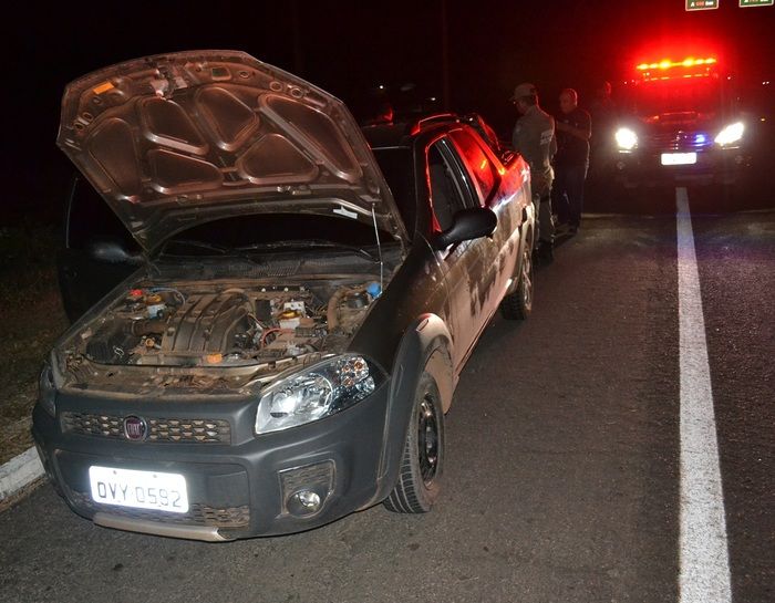 Carro roubado em Timon-MA é recuperado no litoral do PI com placa adulterada - Imagem 2