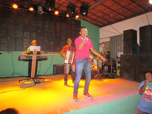 Banda 100 Stress Agitou o Clube do Dodó - Imagem 2