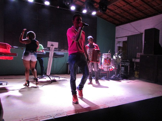 Banda 100 Stress Agitou o Clube do Dodó - Imagem 8