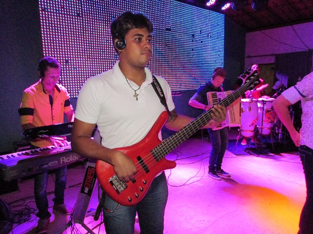 Banda 100 Stress Agitou o Clube do Dodó - Imagem 94