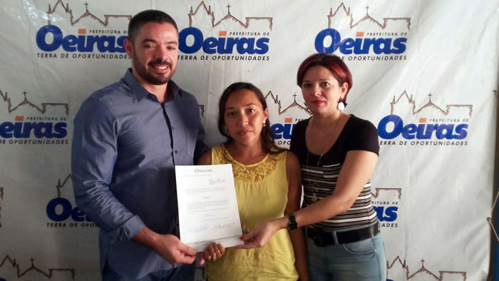 Mais três aprovados em concurso público tomam posse em Oeiras - Imagem 1