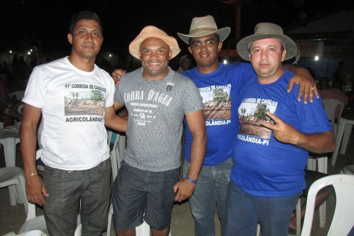 Confira a maior corrida de cavalos da História de Agricolândia  - Imagem 34