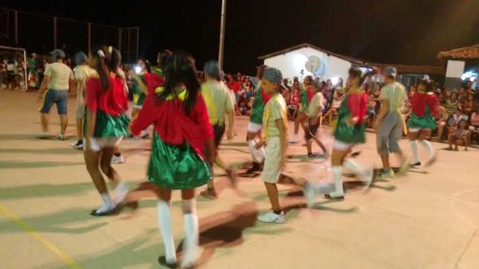 Unidade Escolar Luis de Castro encerra ano letivo com Feira de Conhecimentos - Imagem 72
