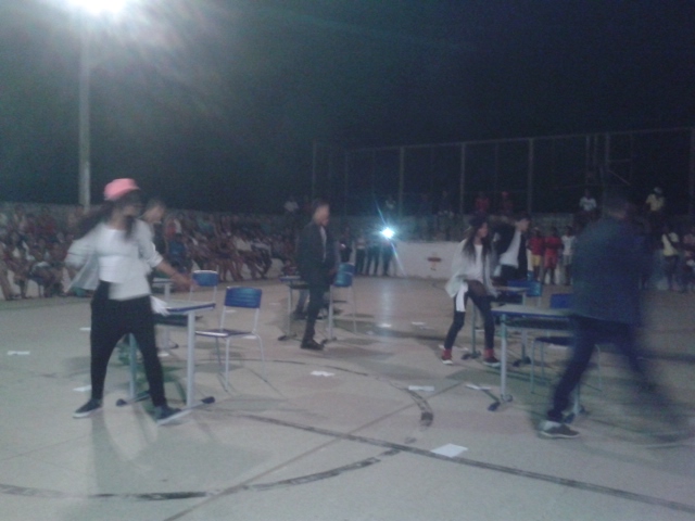 Unidade Escolar Luis de Castro encerra ano letivo com Feira de Conhecimentos - Imagem 51