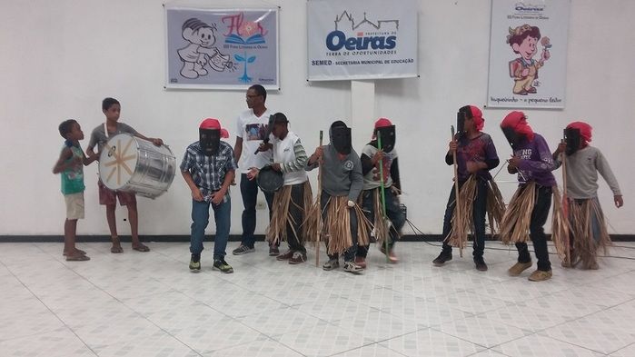 Lukano Sá entrega medalhas a alunos da rede municipal - Imagem 12