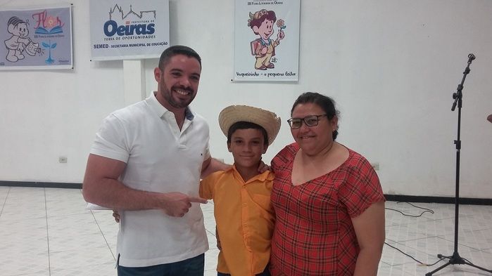 Lukano Sá entrega medalhas a alunos da rede municipal - Imagem 9