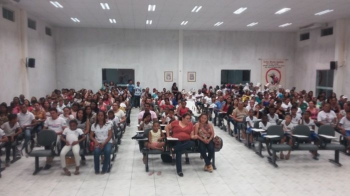 Lukano Sá entrega medalhas a alunos da rede municipal - Imagem 4