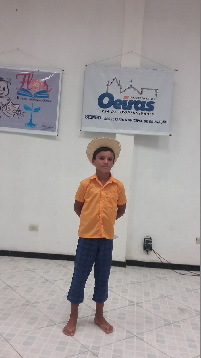 Lukano Sá entrega medalhas a alunos da rede municipal - Imagem 8